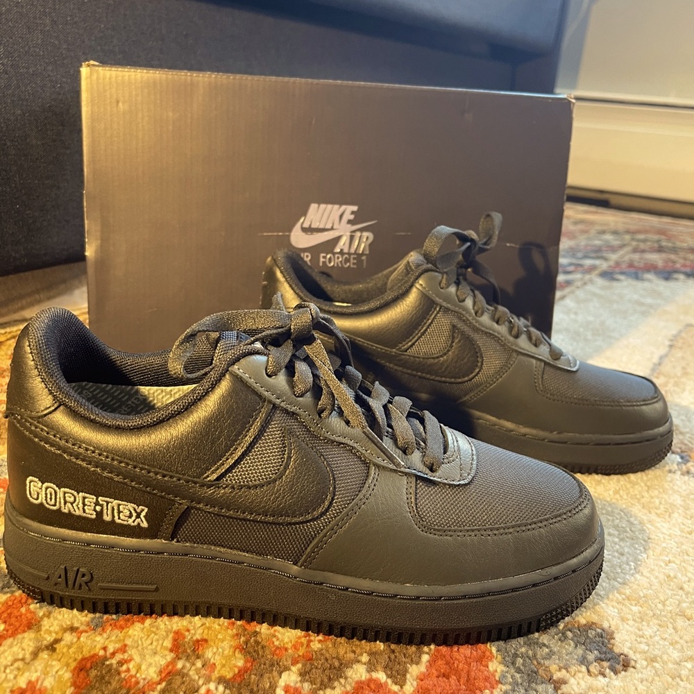 NWT Nike Gortex Air Force 1 Uptowns